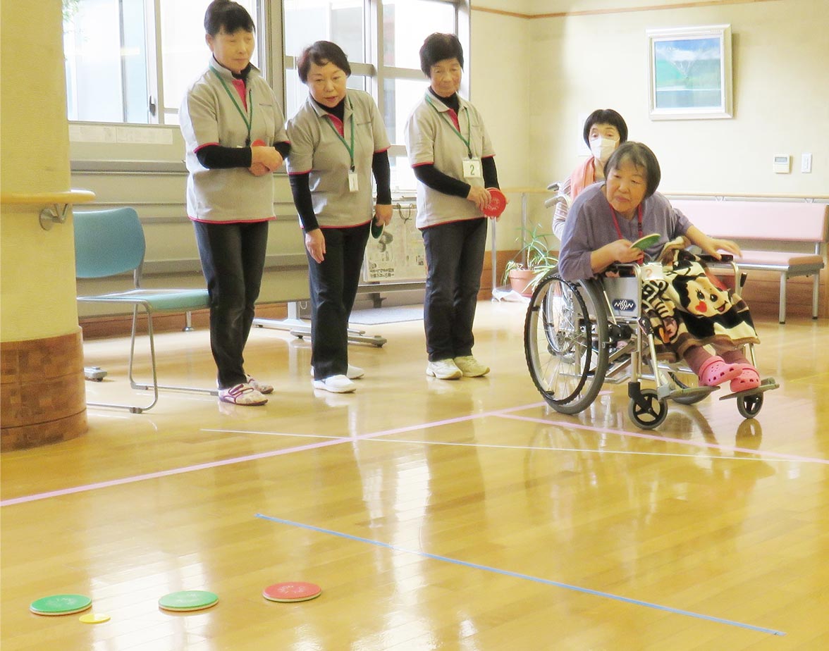 身障者にもやさしいスポーツ、カーリンコン